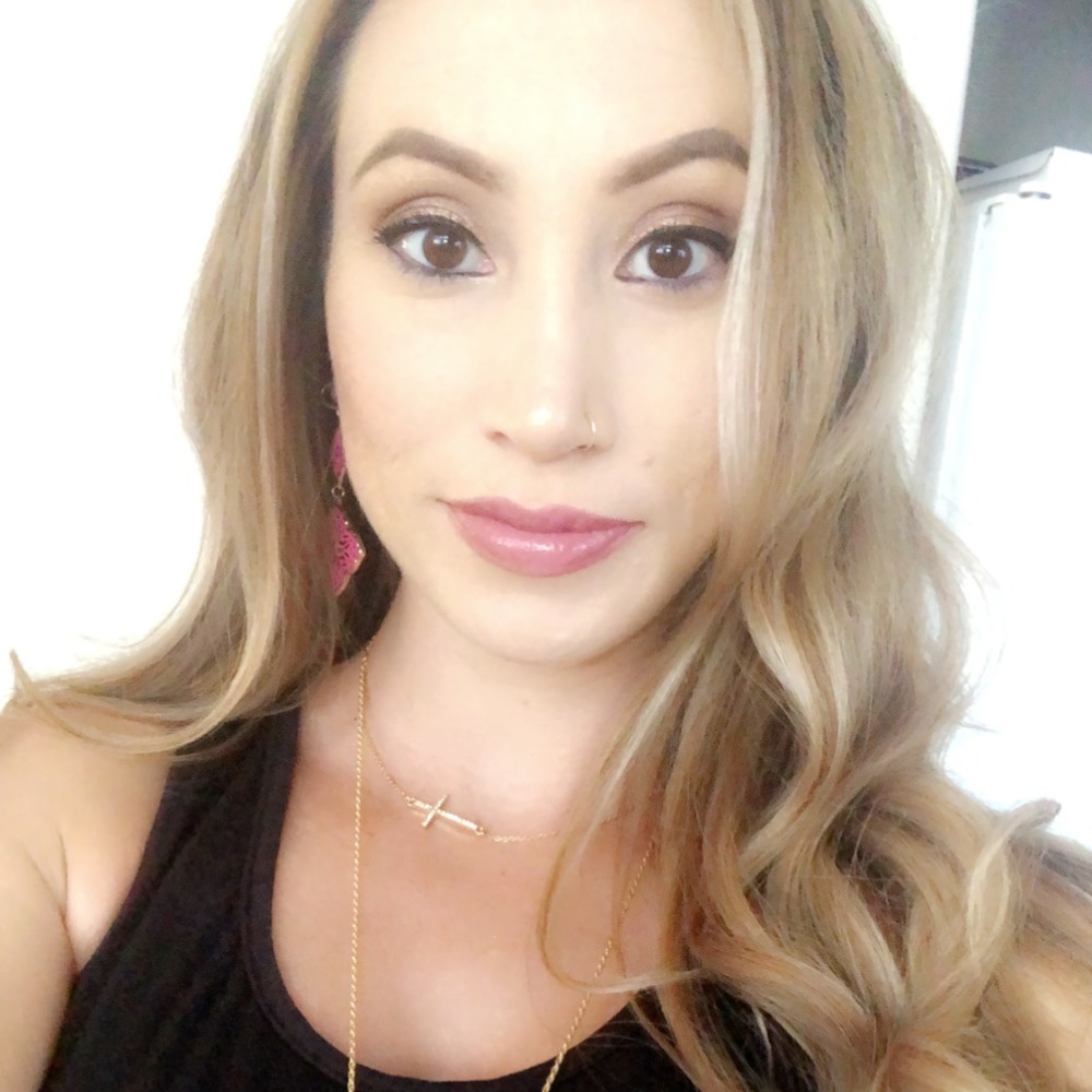 Meet your Posher, Camille